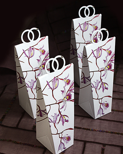 Кутийка за сватбено подаръче Цветя