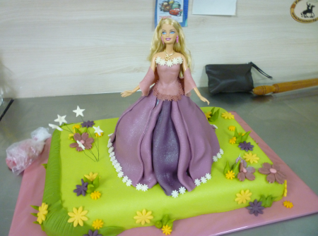 Торта кукла Барби
