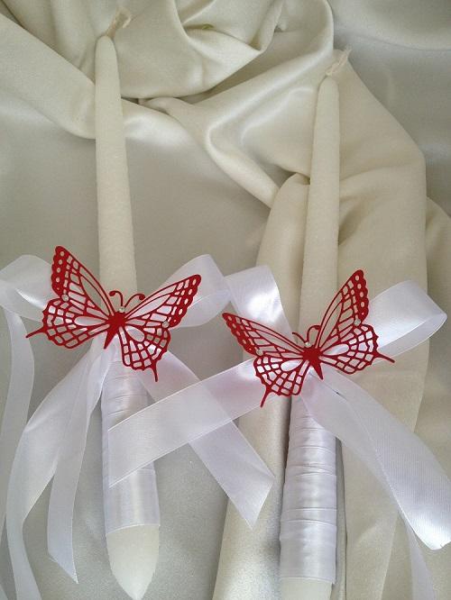 Сватбени свещи с големи хартиени  пеперуди