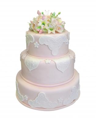 Сватбена торта с декорация Романс