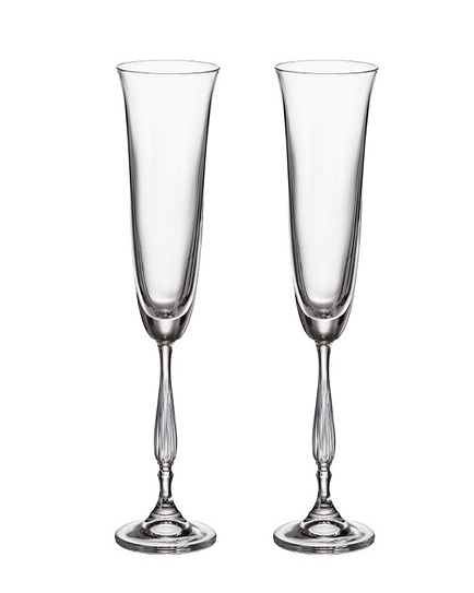 Стилни кристални сватбени чаши