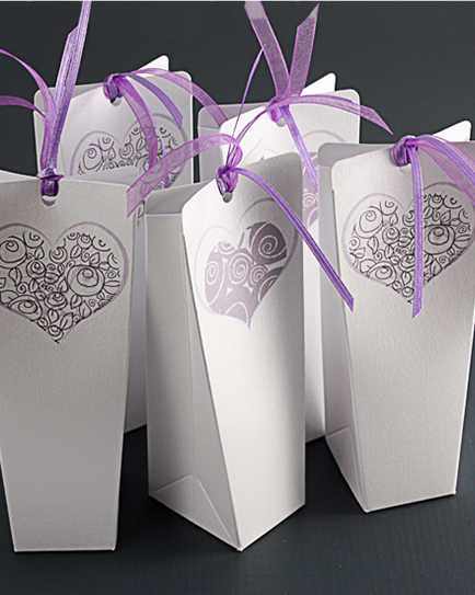 Луксозна кутийка за сватбено подаръче Сърце