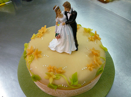 Сватбена торта Нежни Цветя 12